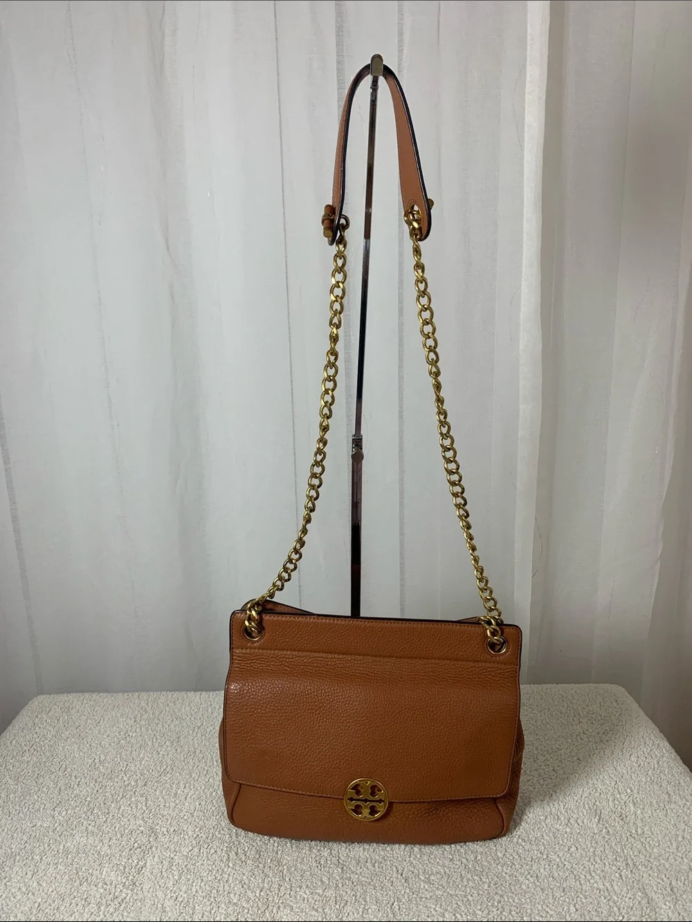 GUC Tory Burch Amanda Flap Shoulder Bag